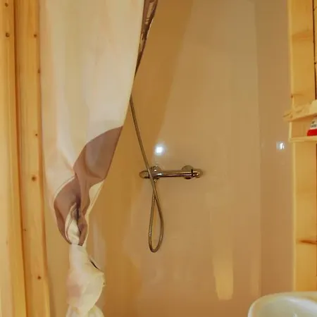 Bed & Breakfast Gypsy Nature B&B Jumelles (Maine-et-Loire)